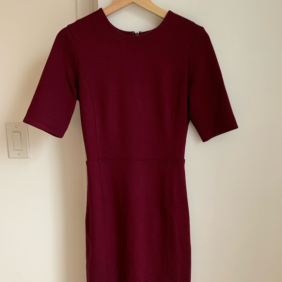 *SOLD* Babaton / Aritzia Kramer Dress - Picture 2 of 7